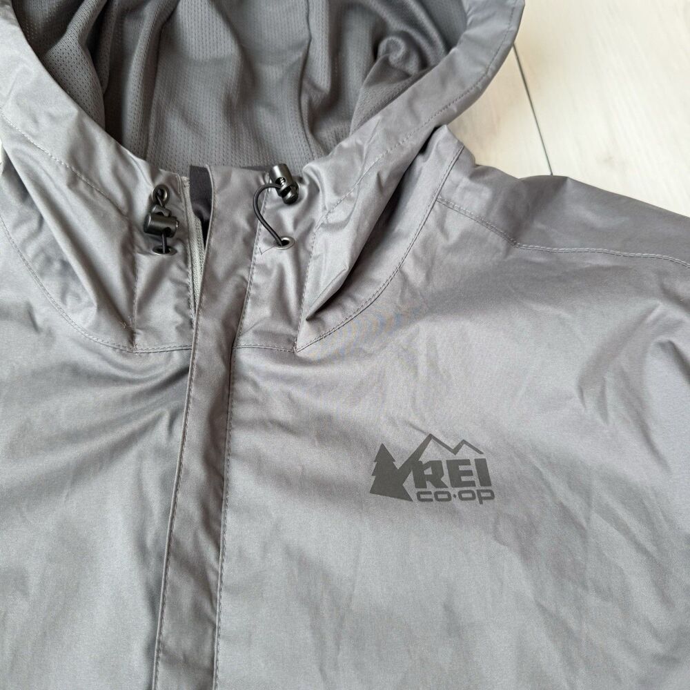 REI Co-op Trailmade Rain Jacket Men's L Gray Hooded Windbreaker Full Zip Pockets - Picture 3 of 15